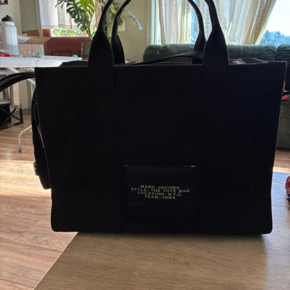 Sold - Picture 6 of 8